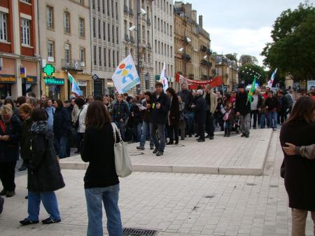 Dans la rue,protégons nos retraites